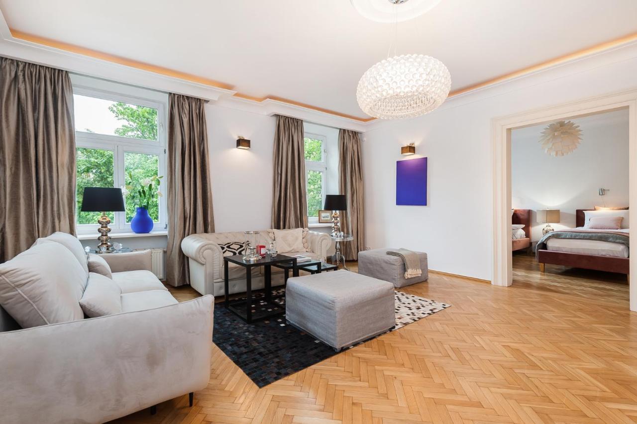 Syncret Apartment - Loftaffair Красков Екстериор снимка