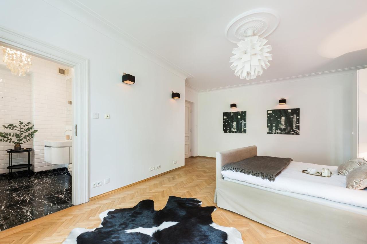Syncret Apartment - Loftaffair Красков Екстериор снимка